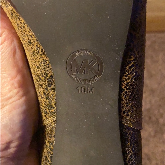 Michael Kors size 10 tan High heeled boots - Picture 4 of 7